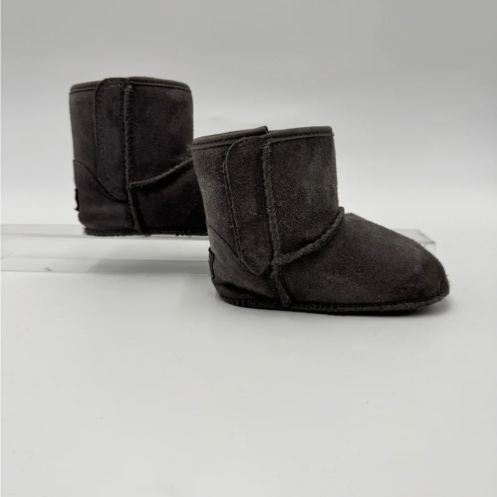 UGG Cozy Suede Gray Baby Booties Size 02/03